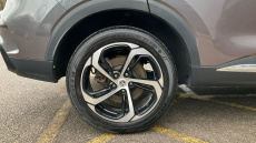 MG HS 1.5 T-GDI Trophy 5dr Petrol Hatchback